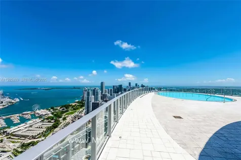 851 NE 1st Avenue Miami FL 33132