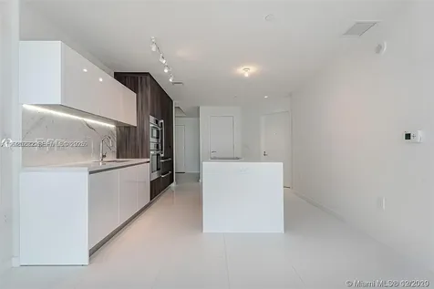 851 NE 1st Avenue Miami FL 33132