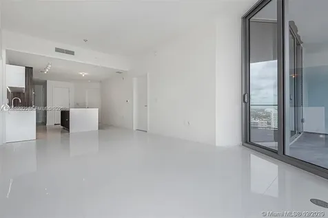 851 NE 1st Avenue Miami FL 33132
