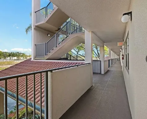 1000 SW 125th Avenue Pembroke Pines FL 33027
