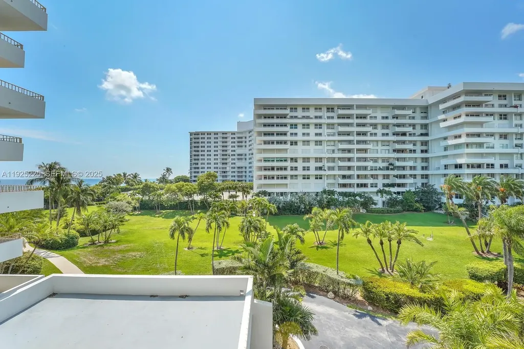 177 Ocean Lane Drive Key Biscayne FL 33149