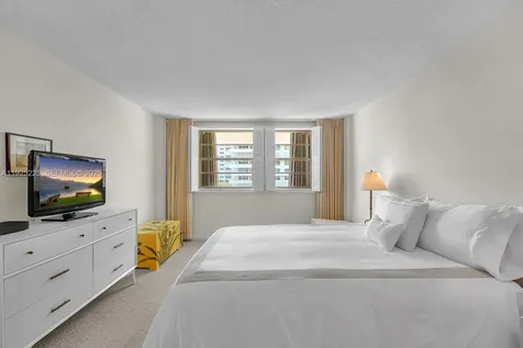 177 Ocean Lane Drive Key Biscayne FL 33149