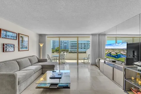 177 Ocean Lane Drive Key Biscayne FL 33149