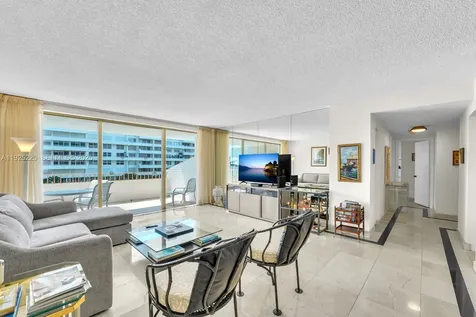 177 Ocean Lane Drive Key Biscayne FL 33149
