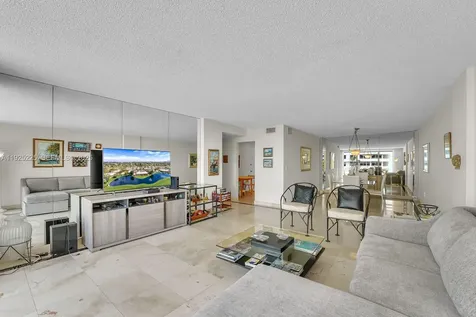 177 Ocean Lane Drive Key Biscayne FL 33149