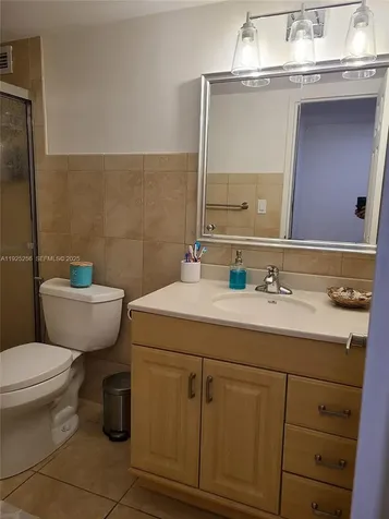 3180 S Ocean Drive Hallandale Beach FL 33009