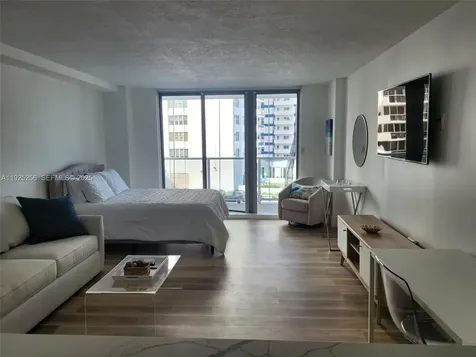 3180 S Ocean Drive Hallandale Beach FL 33009