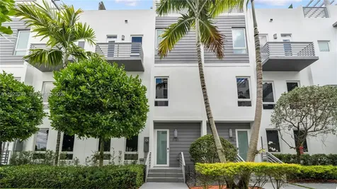 9187 NW 33th Street Doral FL 33172