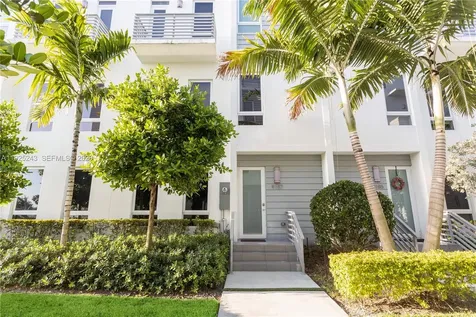 9187 NW 33th Street Doral FL 33172