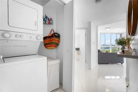 1688 West Avenue Miami Beach FL 33139