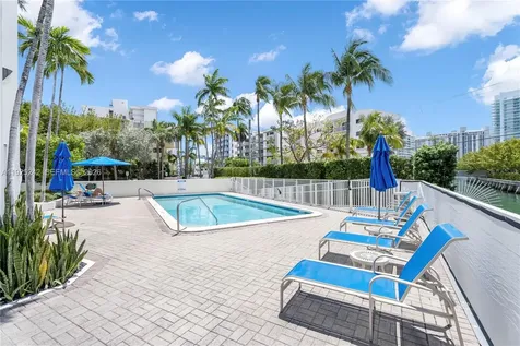 1688 West Avenue Miami Beach FL 33139