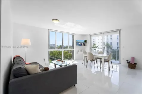 1688 West Avenue Miami Beach FL 33139