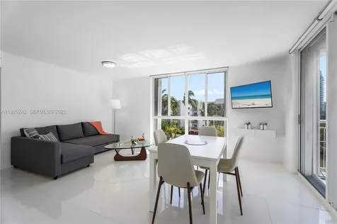 1688 West Avenue Miami Beach FL 33139