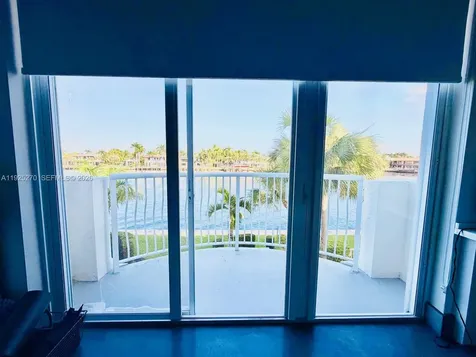 21025 NE 38th Avenue Aventura FL 33180