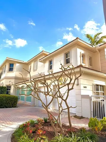 21025 NE 38th Avenue Aventura FL 33180