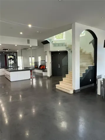 21025 NE 38th Avenue Aventura FL 33180