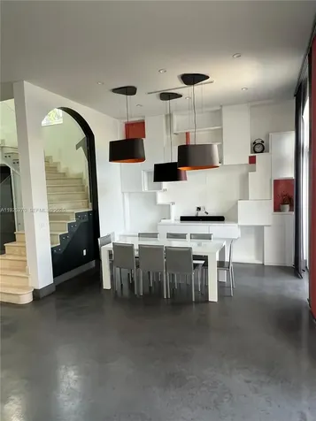 21025 NE 38th Avenue Aventura FL 33180