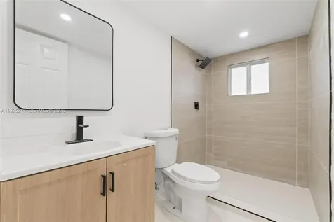 2285 NW 89th Street Miami FL 33147