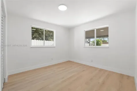 2285 NW 89th Street Miami FL 33147