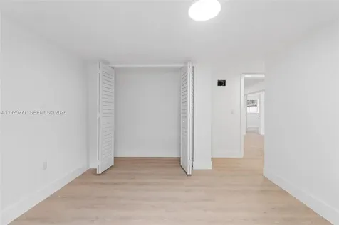 2285 NW 89th Street Miami FL 33147