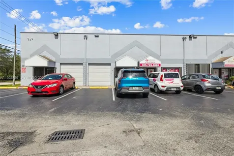 1671 W 37th Street Hialeah FL 33012