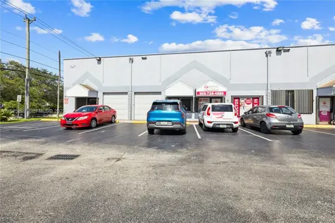 1671 W 37th Street Hialeah FL 33012