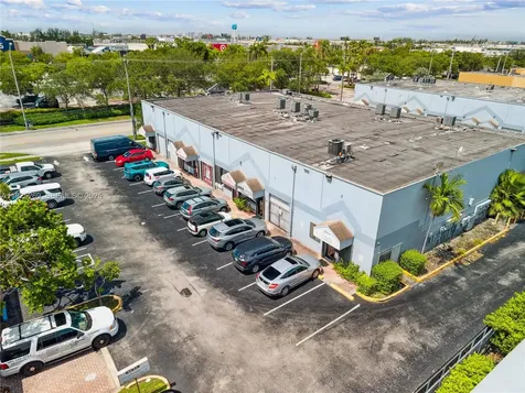 1671 W 37th Street Hialeah FL 33012