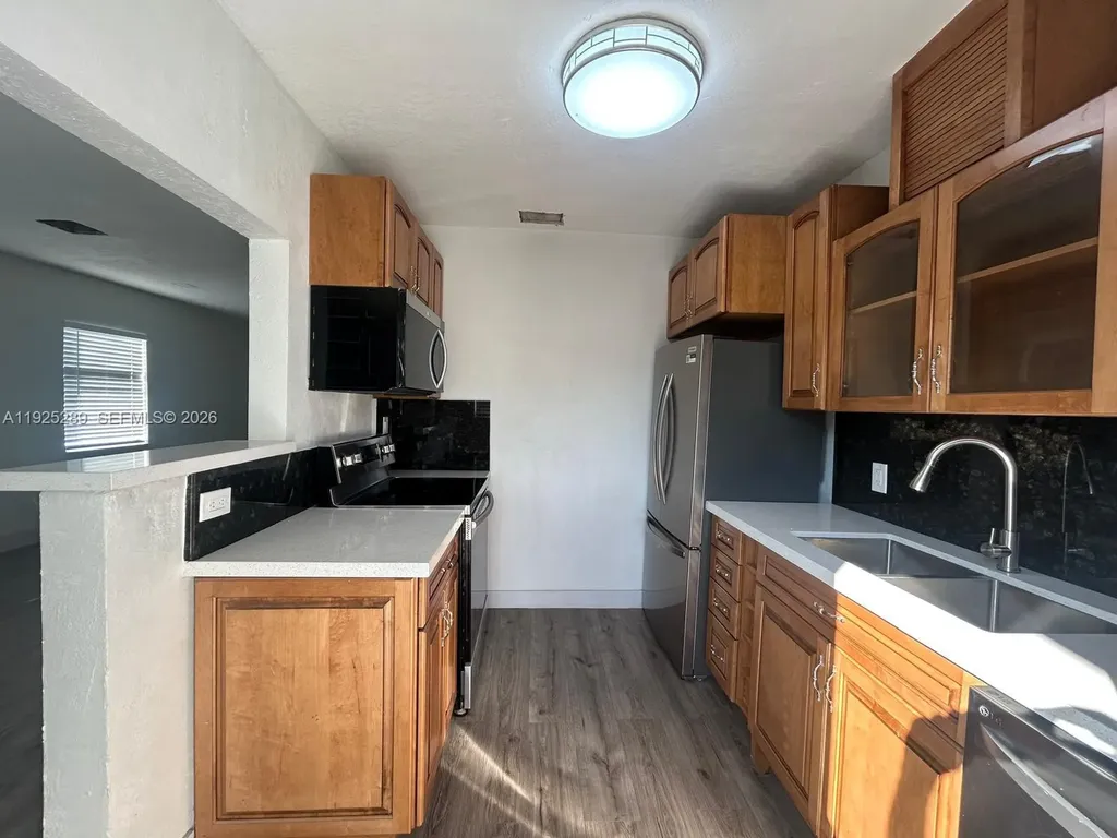 806 NW 18th Street Fort Lauderdale FL 33311