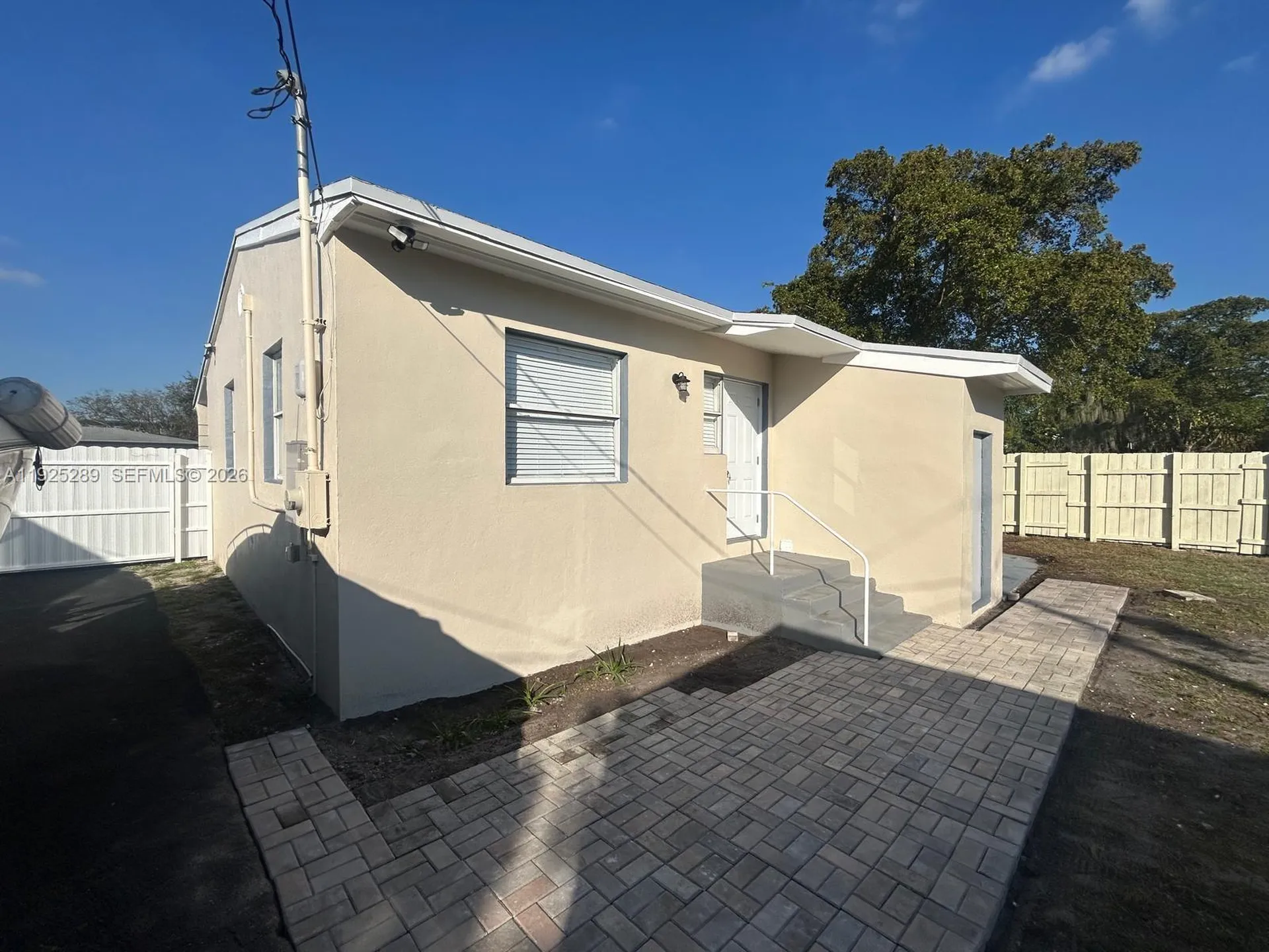 806 NW 18th Street Fort Lauderdale FL 33311