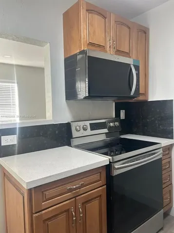 806 NW 18th Street Fort Lauderdale FL 33311