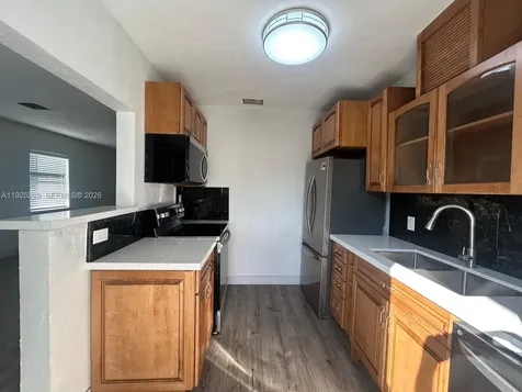 806 NW 18th Street Fort Lauderdale FL 33311