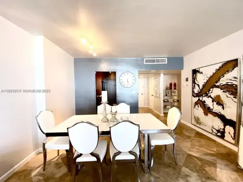 100 Lincoln Road Miami Beach FL 33139