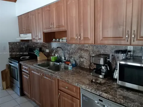 29 Bonefish Avenue Key Largo FL 33037