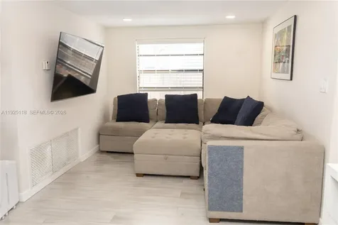 2444 Roosevelt Street Hollywood FL 33020