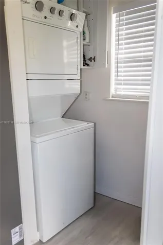 2444 Roosevelt Street Hollywood FL 33020