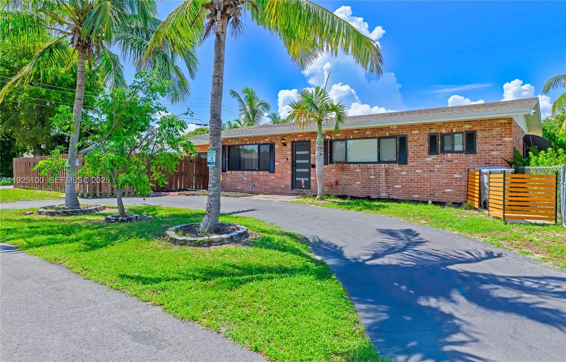 1204 NE 7th Street Pompano Beach FL 33060