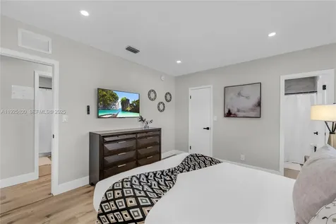 1204 NE 7th Street Pompano Beach FL 33060