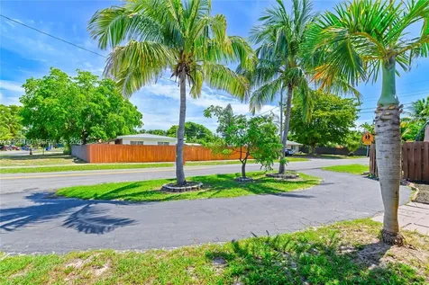 1204 NE 7th Street Pompano Beach FL 33060