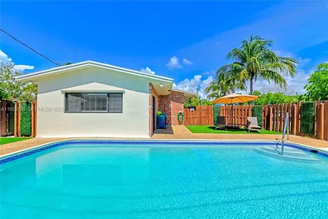 1204 NE 7th Street Pompano Beach FL 33060