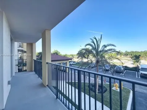 11239 NW 4th Terrace Sweetwater FL 33172