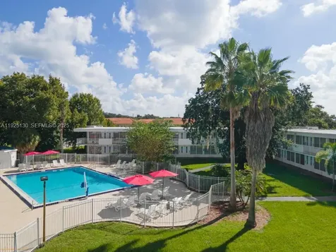 2930 Polynesian Isle Boulevard Kissimmee FL 34746