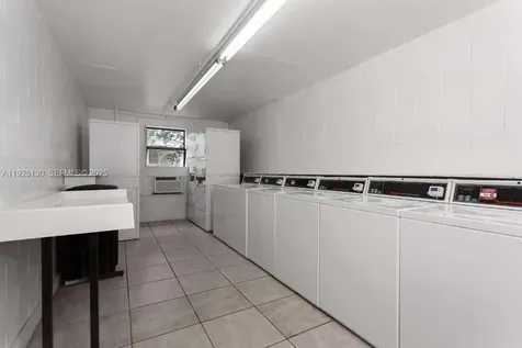 2930 Polynesian Isle Boulevard Kissimmee FL 34746