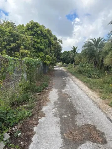 Krome Avenue Miami FL 33196