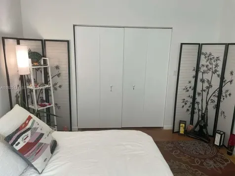 133 NE 2nd Avenue Miami FL 33132