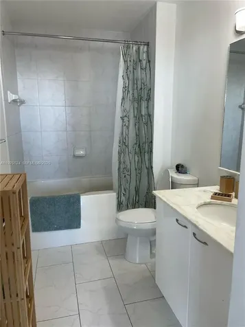 133 NE 2nd Avenue Miami FL 33132
