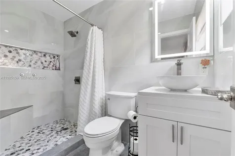 8831 NW 11th Street Pembroke Pines FL 33024