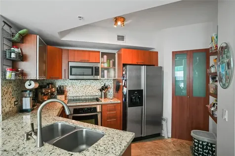 480 NE 30th Street Miami FL 33137