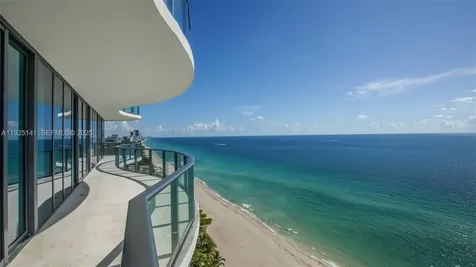 19575 Collins Avenue Sunny Isles Beach FL 33160