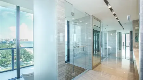 19575 Collins Avenue Sunny Isles Beach FL 33160