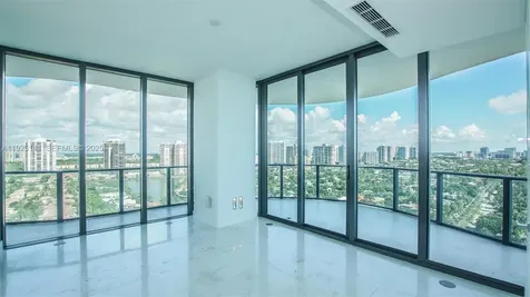 19575 Collins Avenue Sunny Isles Beach FL 33160
